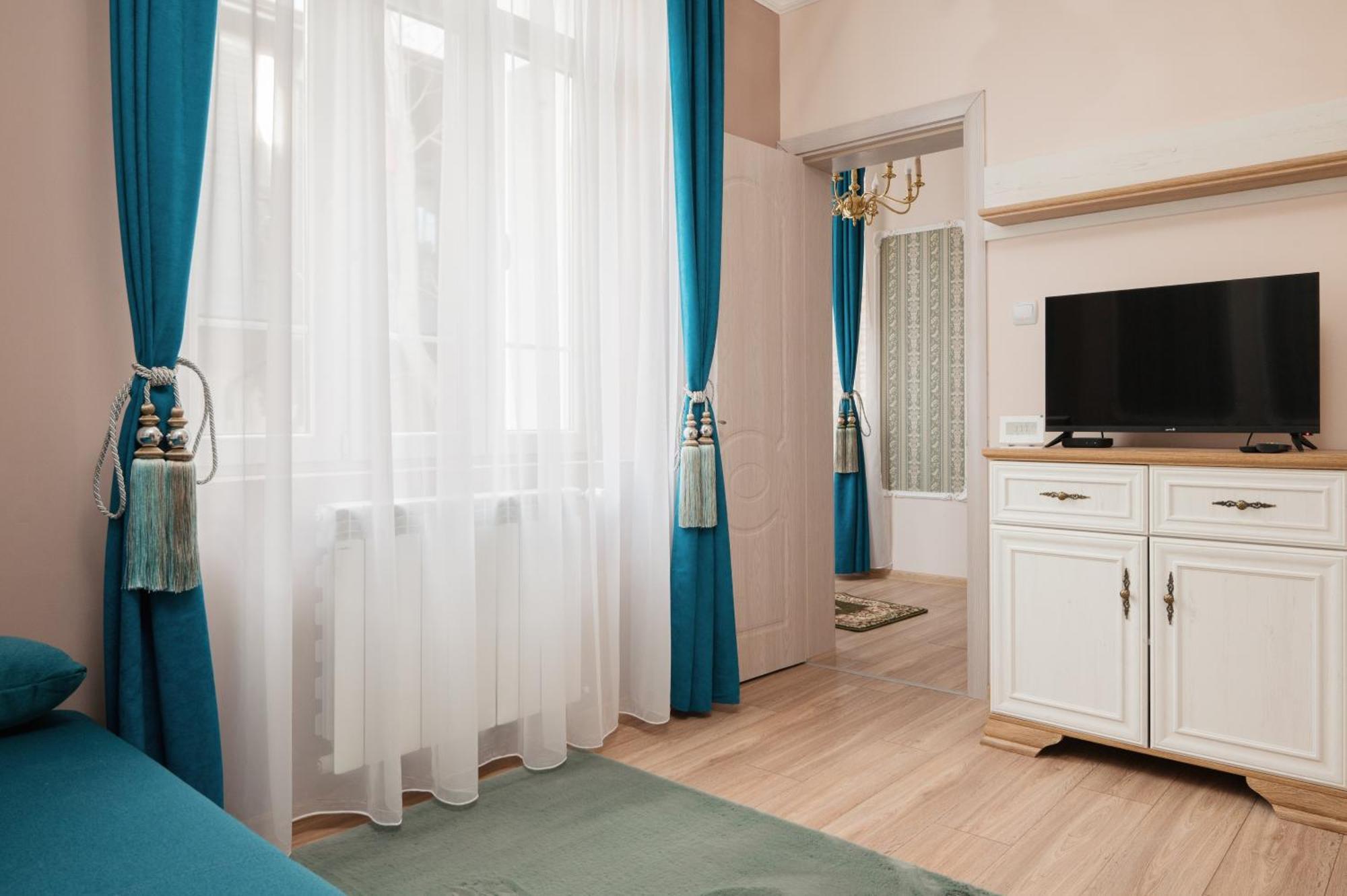 Apartment Serdika Old House