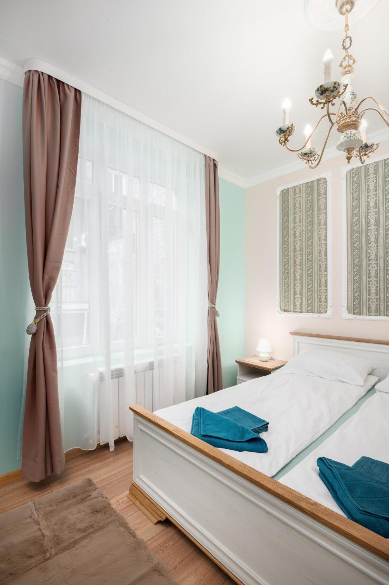 Serdika Old House Apartment *